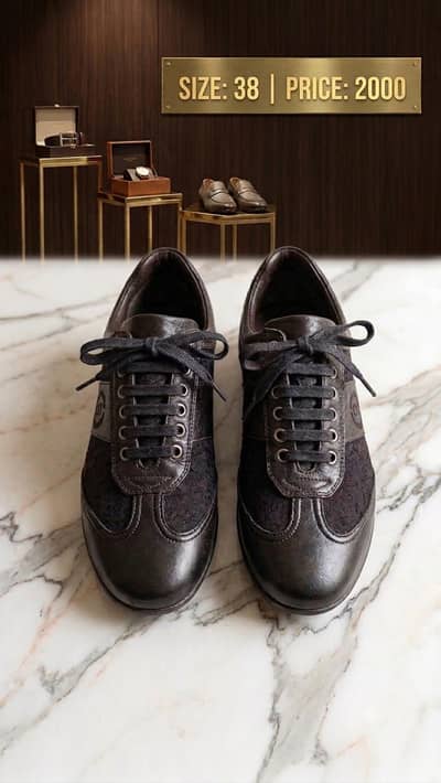 mix brand shoes available for morw detail inbox me