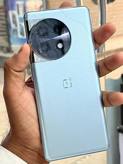 One Plus 11R