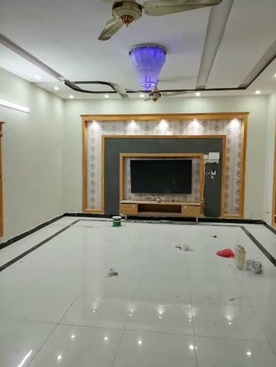 Ground Floor For Rent In G-13 (10 Marla)