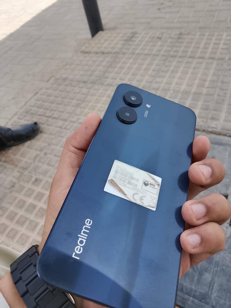 Realme C33 5