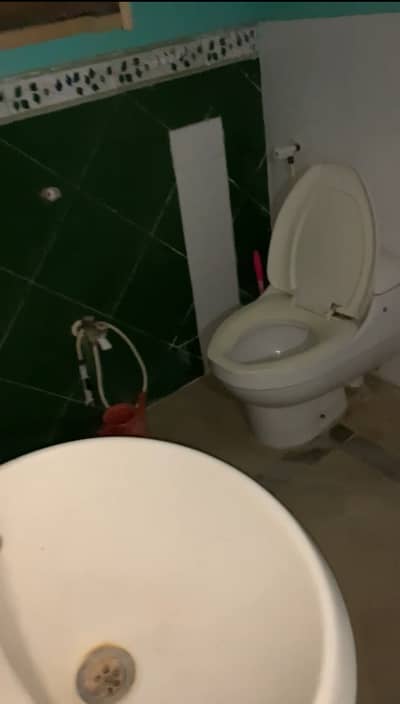 Portion on Rent, 2 Bed Lounge Gulshan, Block-13A