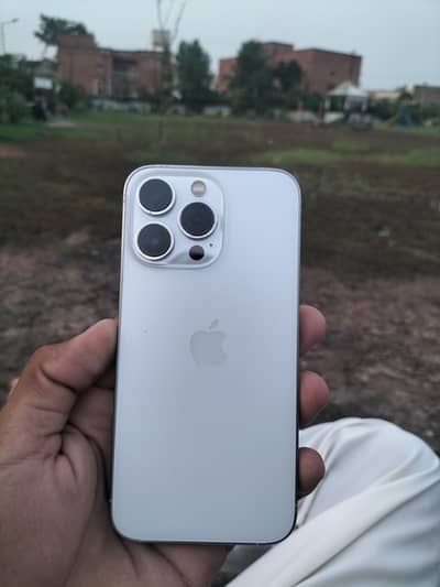 Apple iPhone 13 Pro