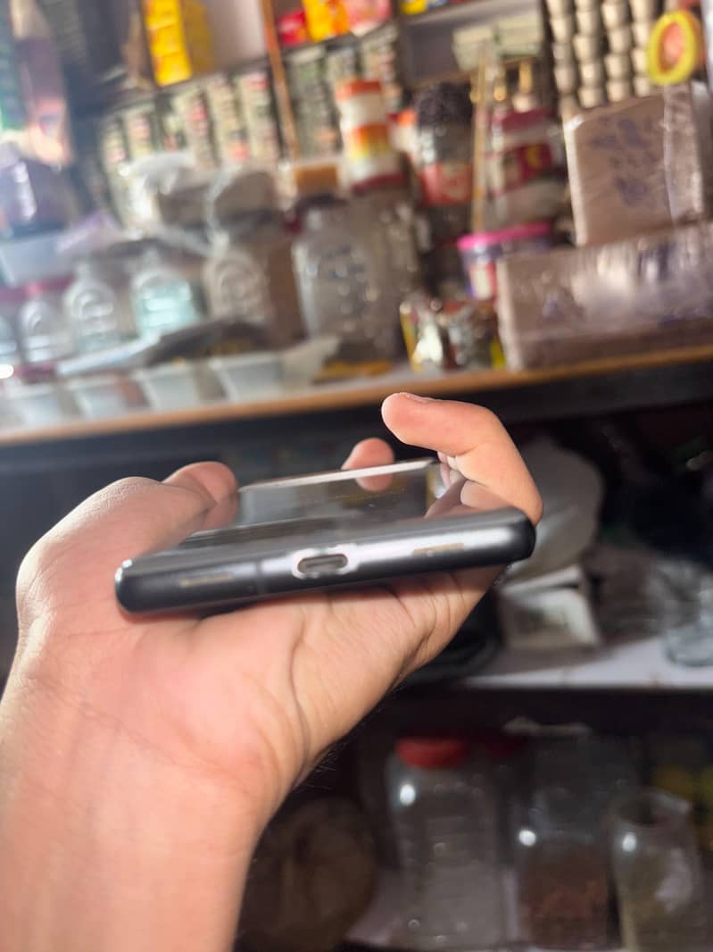 Google pixel 7 a 3