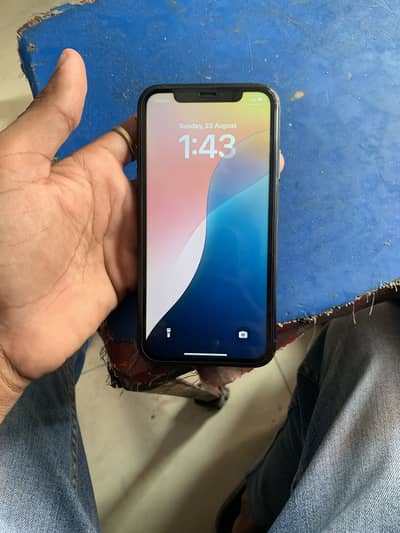 Apple iPhone XR