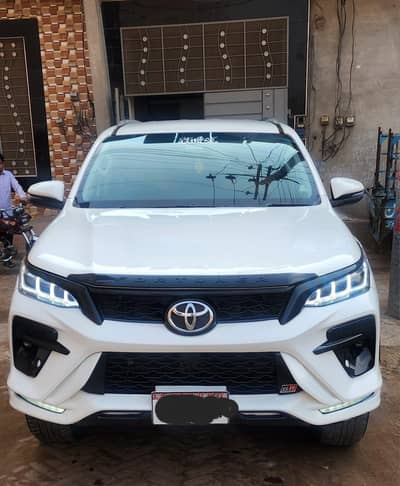 Toyota Fortuner V 2019