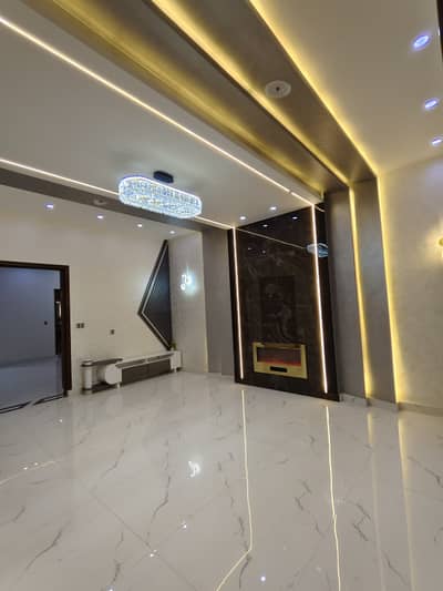 10 Marla brand New house available for sale