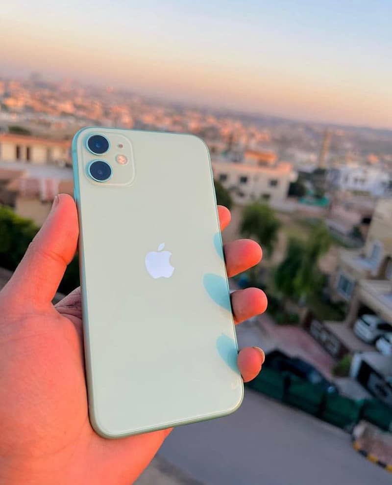 Apple iPhone 11 3