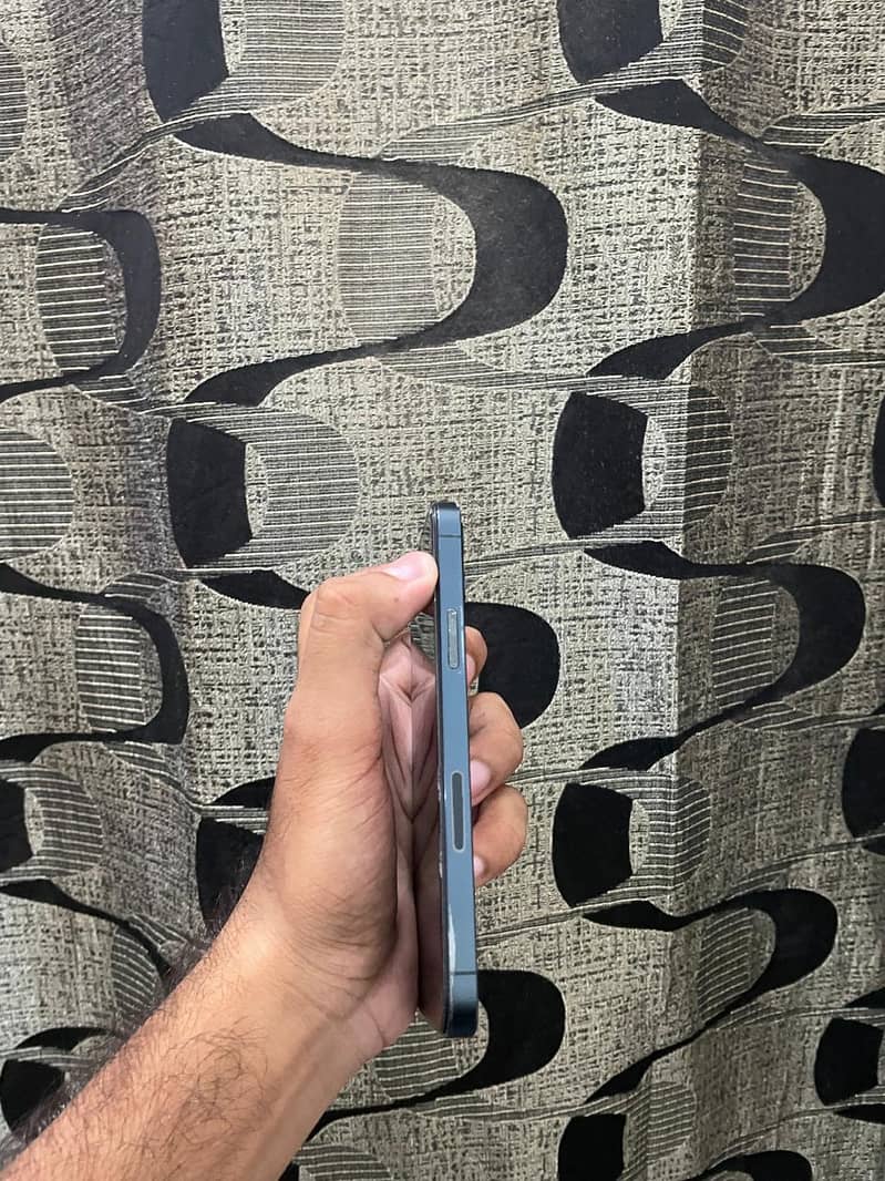 Apple iPhone 12 Pro 7