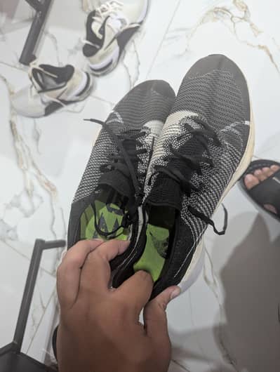 Nike Air Zoom Tempo NEXT% Flyknit 'Black White Volt' UK 10
