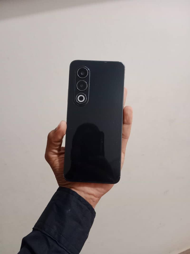 Itel S25 1