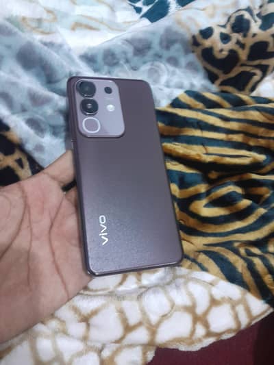 Vivo Y29