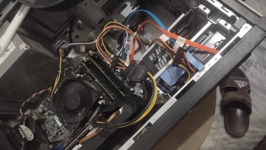 full pc core i5 /5Gb graphics card