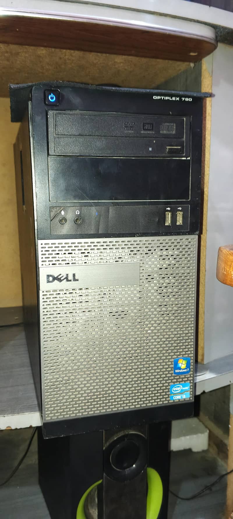 Dell OptiPlex 390 4