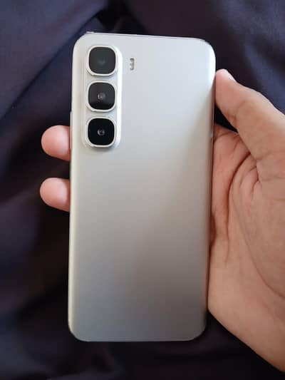 Infinix hot 60 pro+