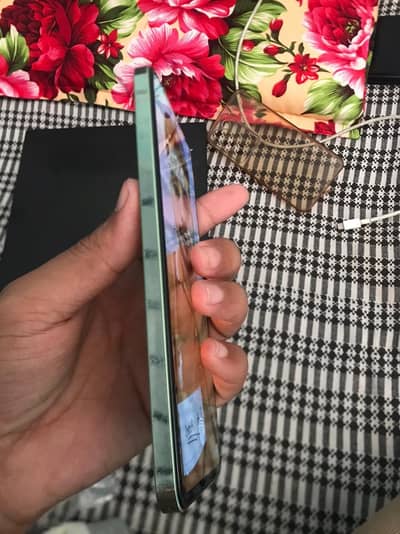 Vivo Y100
