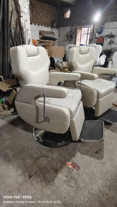 Barber chair/Cutting chair/ Shampoo unit/Trolly/Saloon Furniture.
