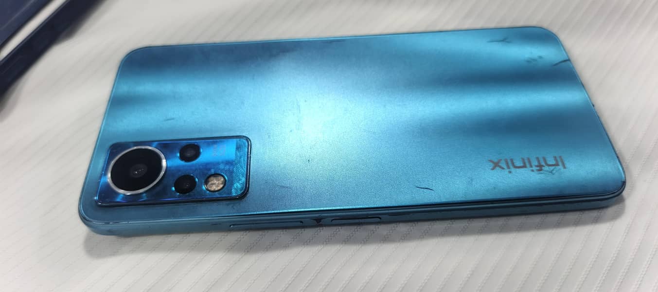 Infinix Note 11 1
