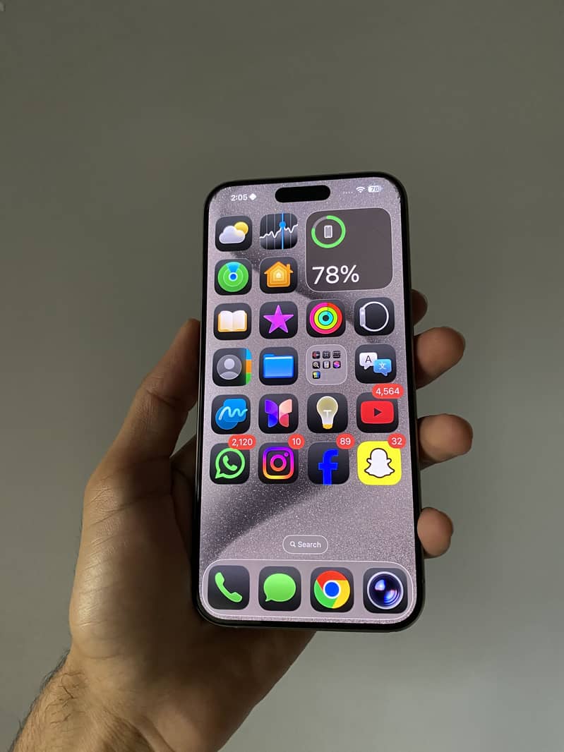Apple iPhone 15 Pro Max 2