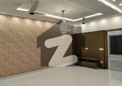 Bahria Town - Sector E House For sale Sized 10 Marla