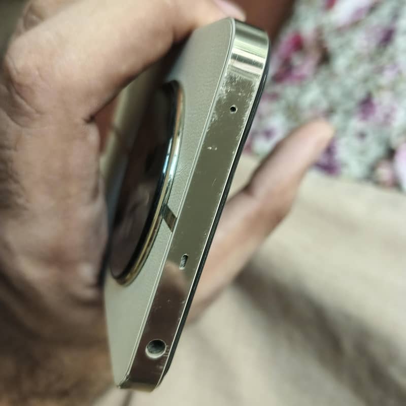 Realme 12 Plus 5