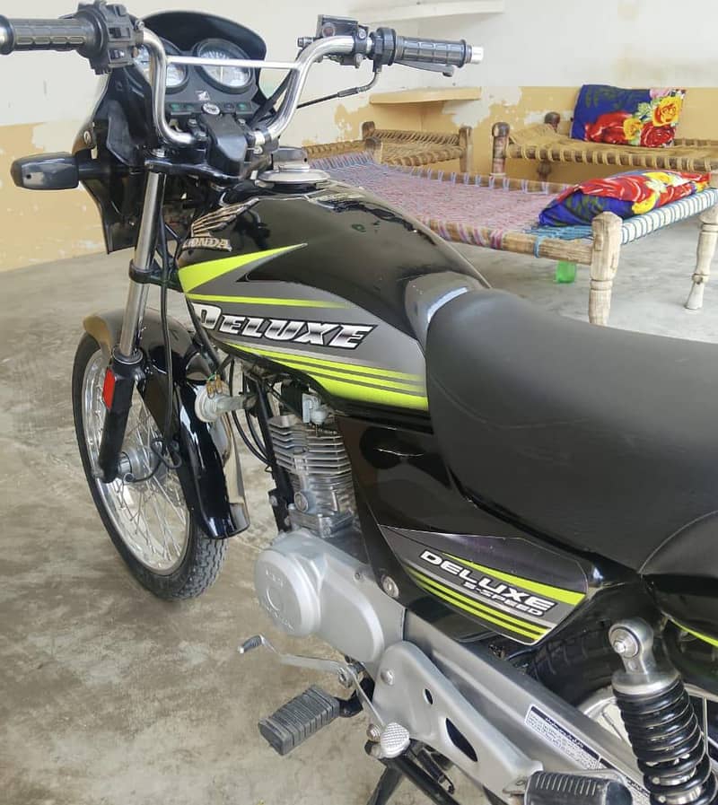 deluxe 1