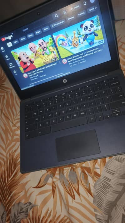 Hp Chromebook 11g8 4/32