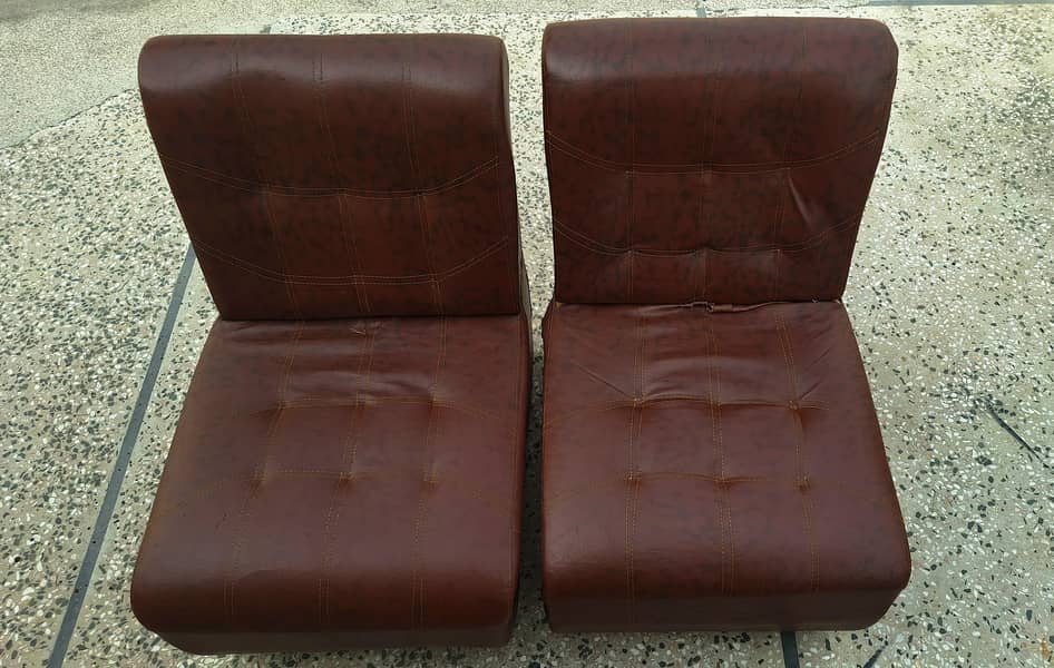 Sofa seats available 3
