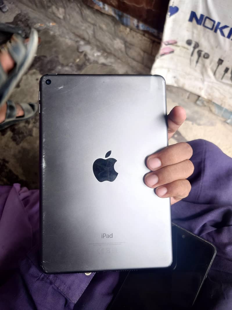 Apple iPad mini 5 1
