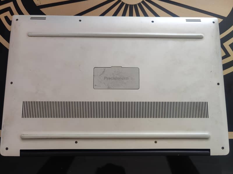 Dell Precision 5530 3
