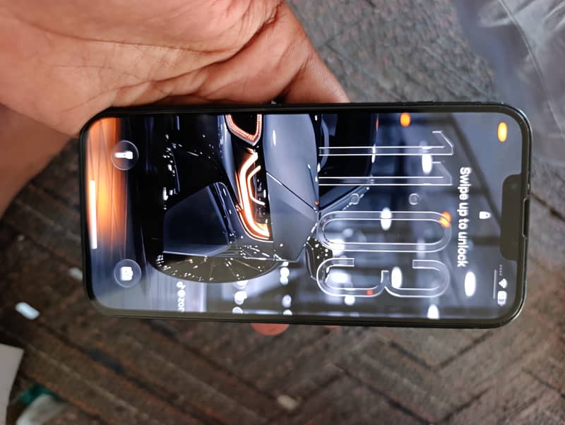 Apple iPhone 13 0