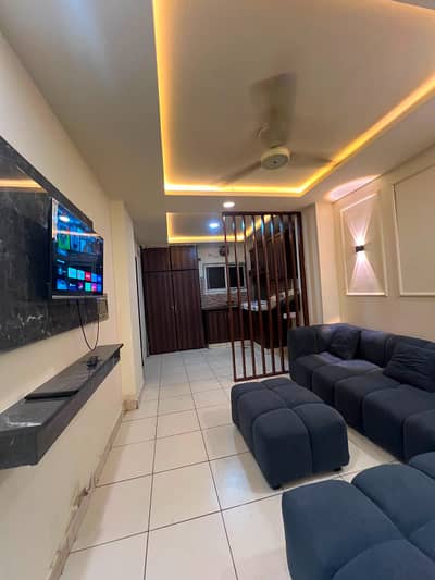 Per Day One Bed Fully Furnished Flats Available in Islamabad