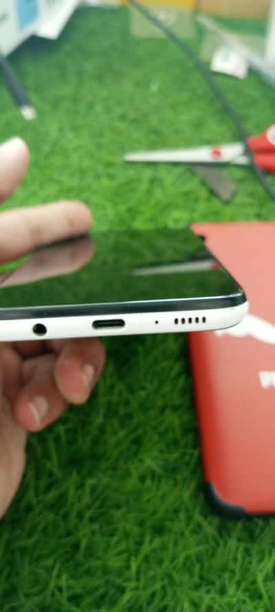 Samsung Mobile A30s