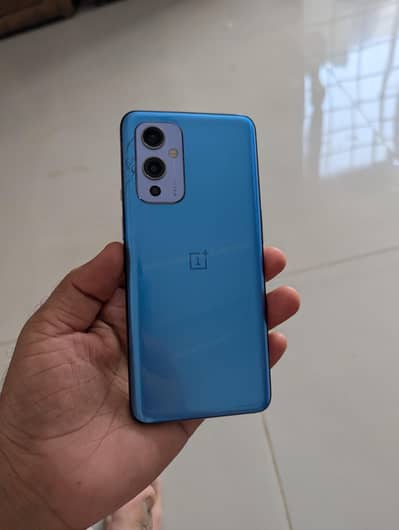 One Plus 9R 5G 8/128 pta approved urgent sale 03186176864