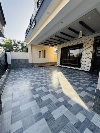 1 Kanal Double Unit Designer House For Sale In G-16 Islamabad