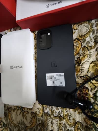 Oneplus 15r black color new untouched condition full box