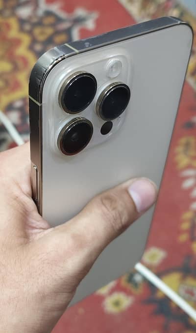 Apple iPhone 14 Pro Max