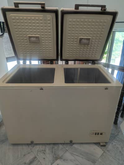 Dawlance Twin Door Deep Freezer (Fridge + Freezer)
