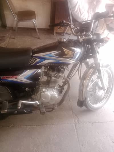 Honda 125 lunch condition 03007385345