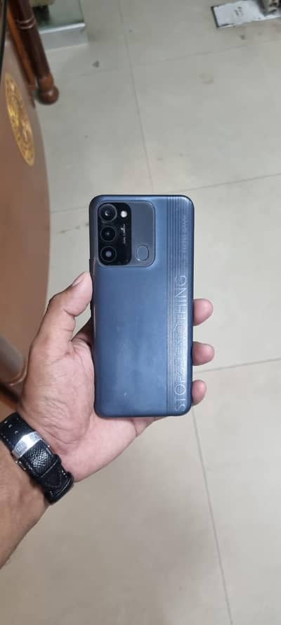 Tecno Spark 8C 4/128GB – PTA Approved