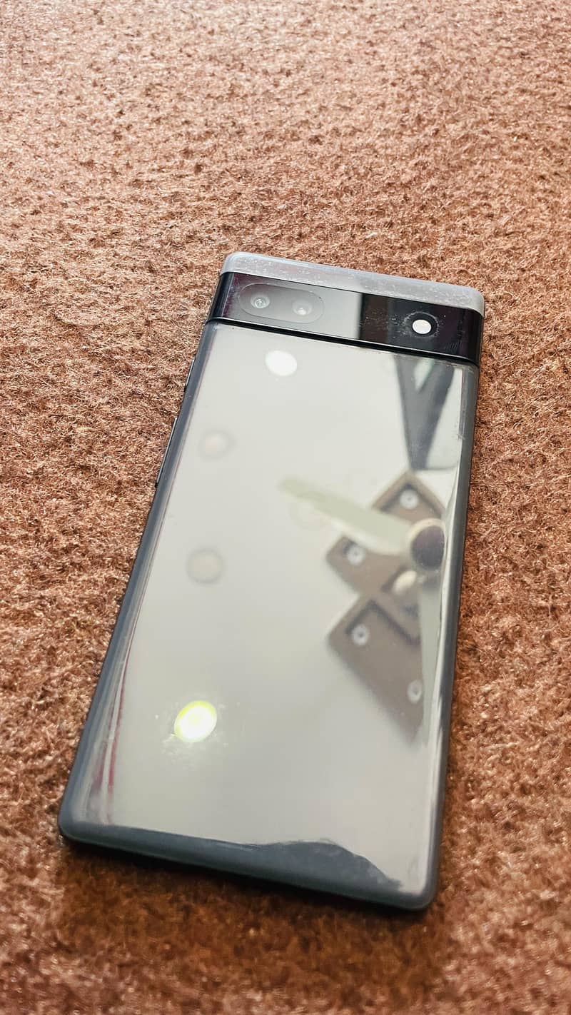 Google Pixel 6a 1