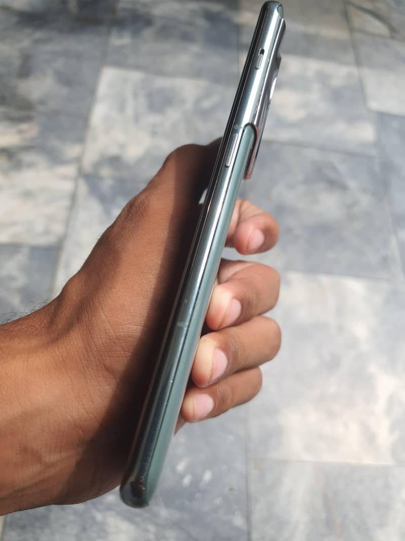 One Plus 11 16/256 5