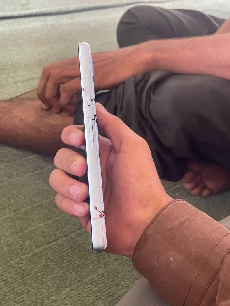 Google Pixel 7 2
