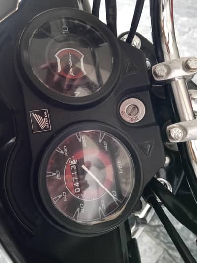 2026 Honda cg125 pridor 125cc black colour/only 4500km driven/bwn