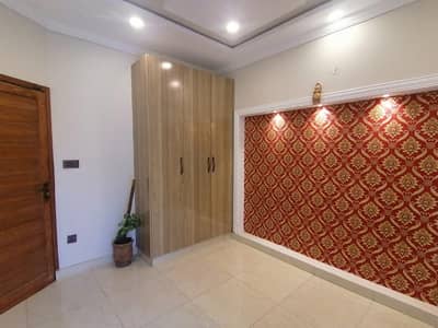 Lower Portion Of 3 Marla For rent In Al-Hamd Park
