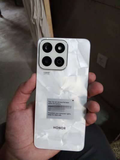 Honor X7c (8/256) 1 month used Full box in 11 months warranty