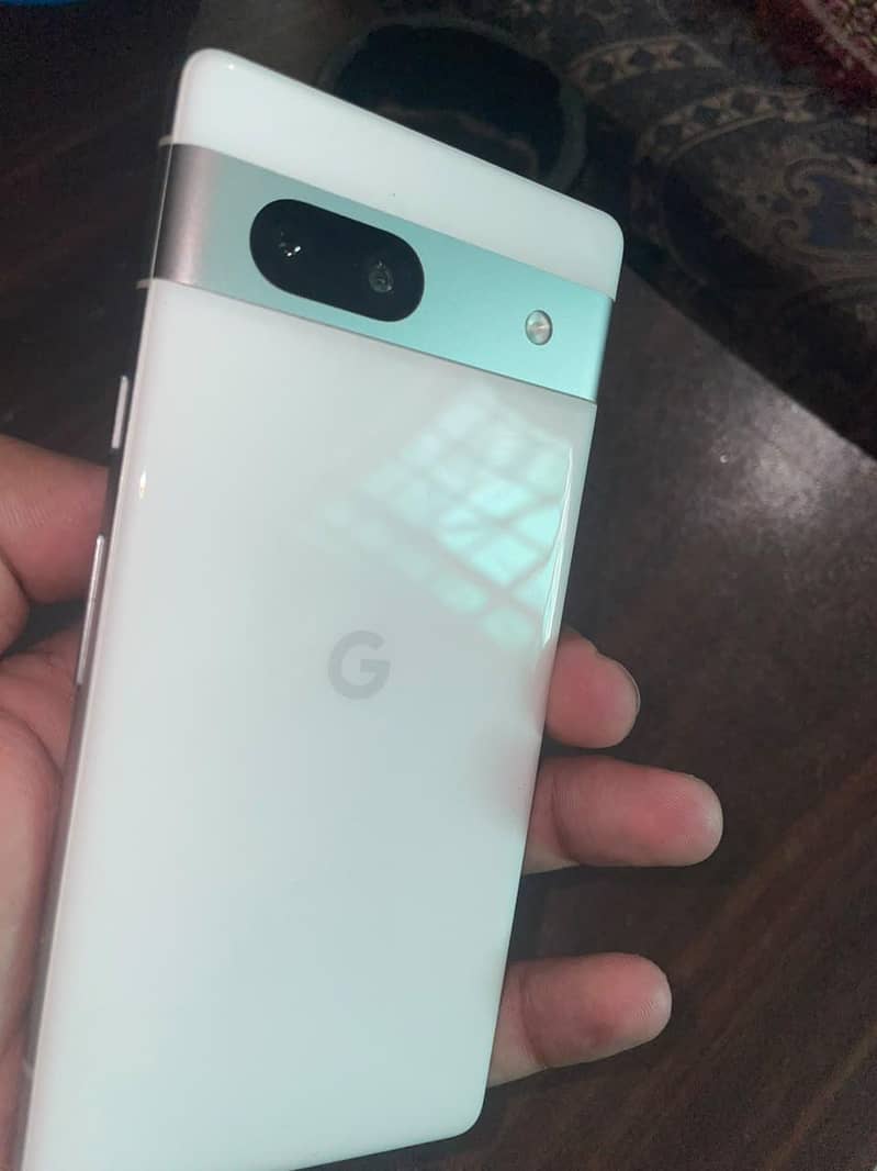 Google Pixel 7a 0
