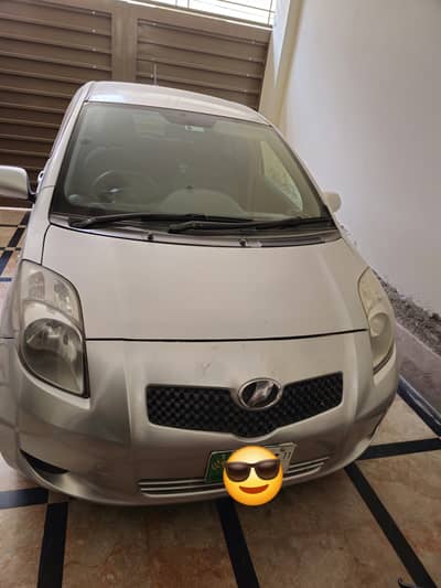 Toyota Vitz 2007 import 2010