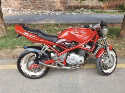 SUZUKI BANDIT 400