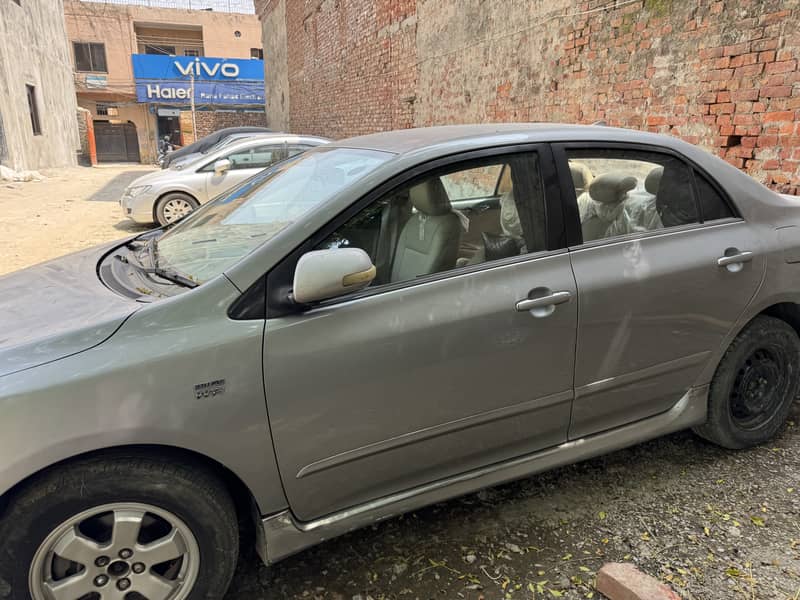 Corolla Altis 2013 model 5
