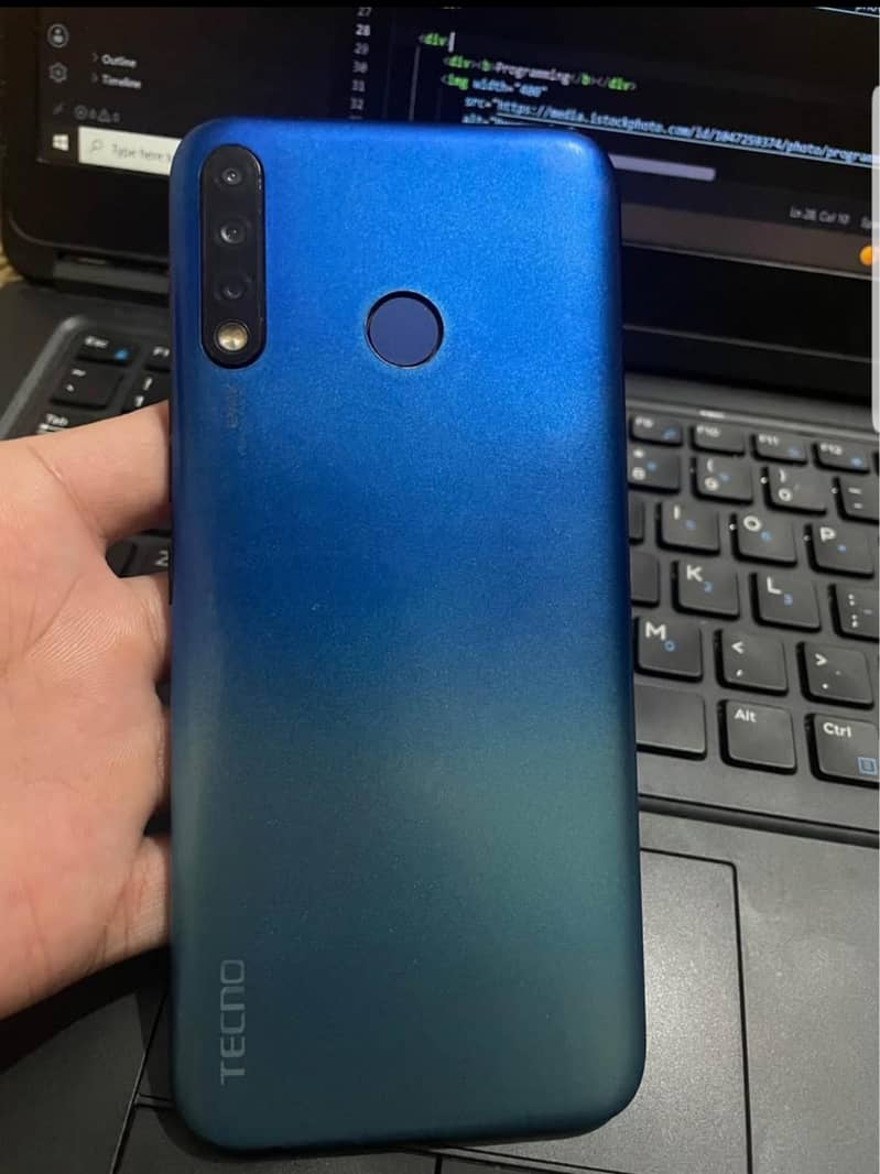 Tecno Spark 4 0